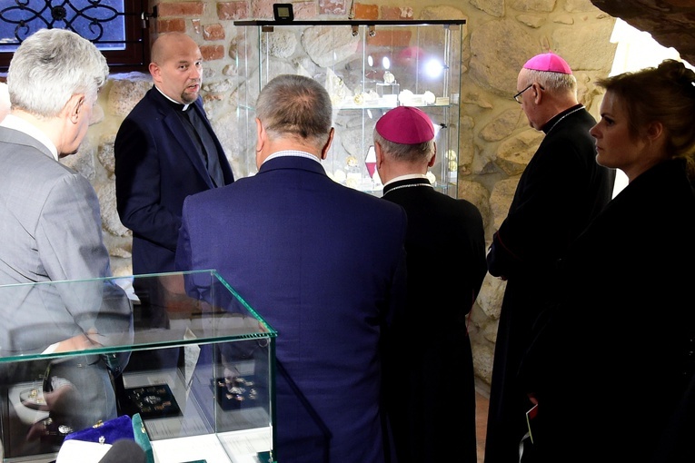 Otwarcie wystawy medali z okresu pontyfikatu Jana Pawła II