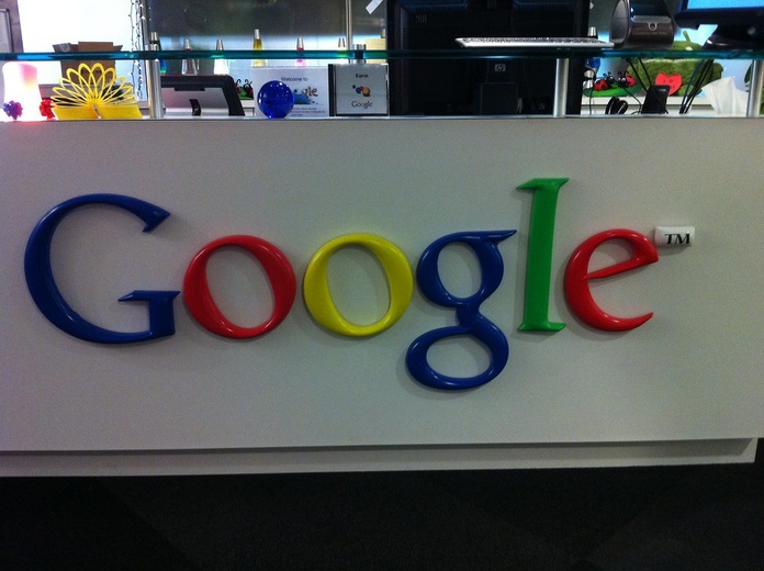 "Puls Biznesu": Deszcz pieniędzy z chmury Google'a