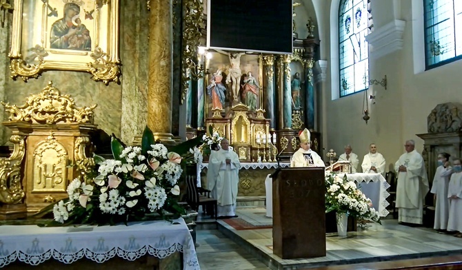 Gliwice. 5. rocznica ustanowienia diecezjalnego sanktuarium Matki Bożej Nieustającej Pomocy