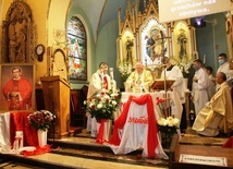 Odpustowej Mszy św. w Rycerce Górnej przewodniczył bp Piotr Greger.