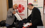 Respirator dla żarskiego szpitala od Caritas