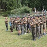▲	Obóz dla zuchów odbywał się w Długiem k. Dobiegniewa od 4 do 13 lipca.