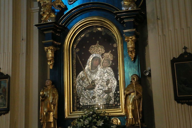 Obraz Matki Bożej w karmelitańskim kościele w Lublinie.