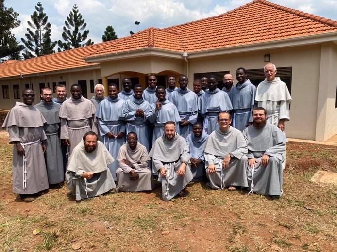 Nowy dom nowicjatu franciszkanów w Ugandzie otwarty