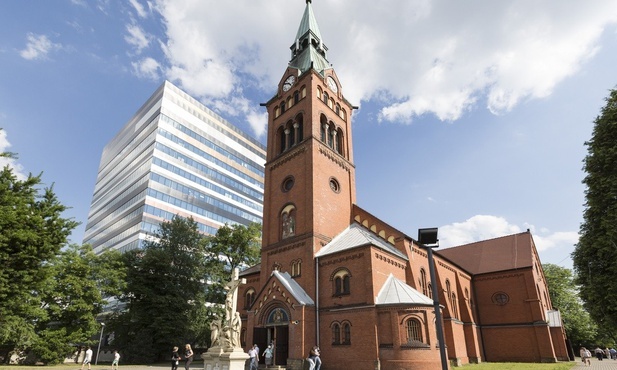 Katowice-Dąb: kościół zamknięty z powodu koronawirusa