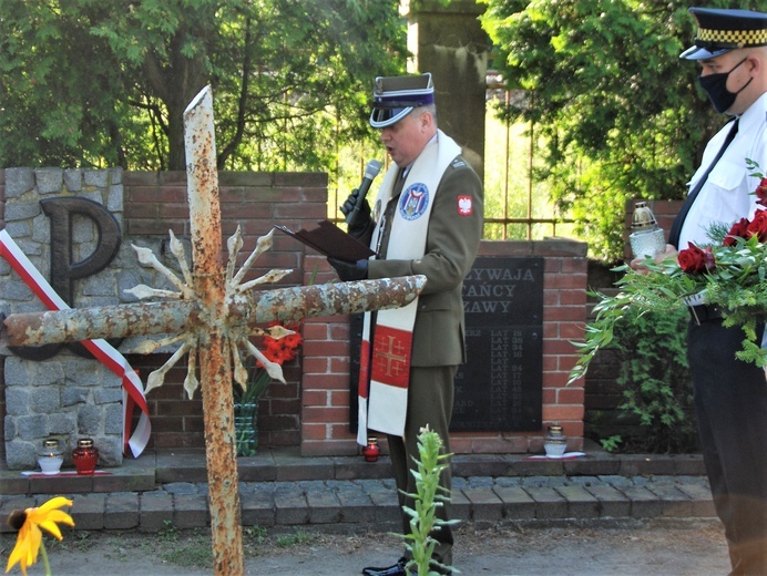 Skiernieiwckie uroczystości odbyły się na cmentarzu św. Józefa.