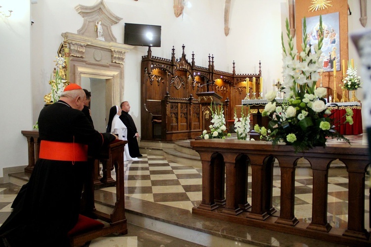 Bobowa. Przekazanie relikwii św. Jana Pawła II