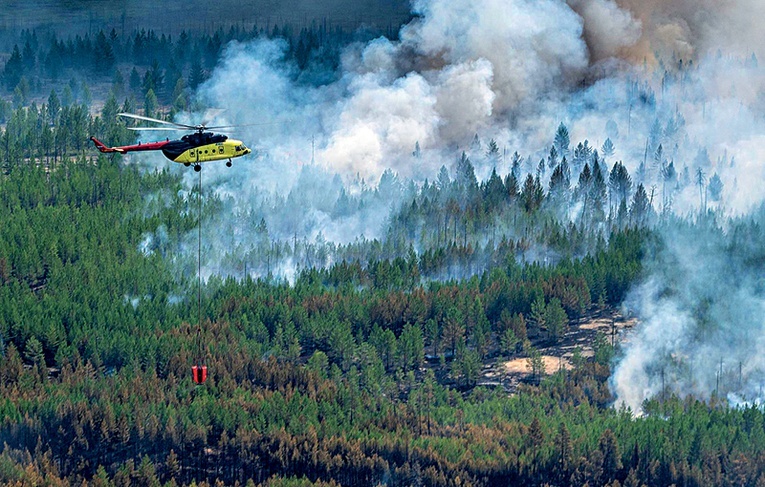 Pożar tajgi w regionie Chanty-Mansyjska.