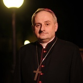 Bp Jacek Jezierski.