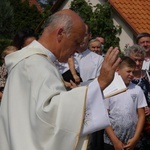 Poświęcenie pomnika św. Jana Pawła II w Szlichtyngowej