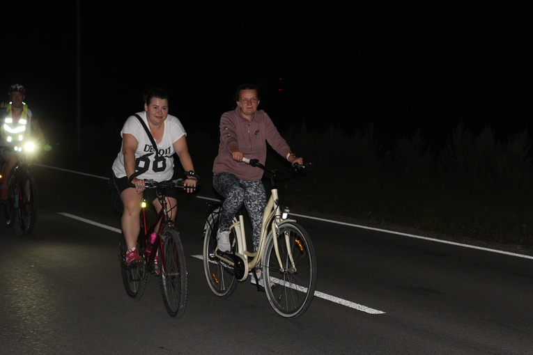 Nocny rajd rowerowy