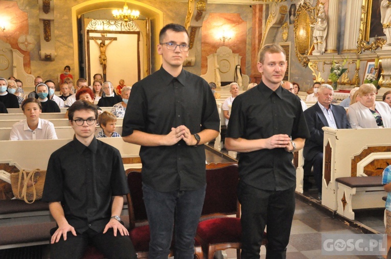 Obłóczyny w klasztorze Braci Mniejszych we Wschowie 