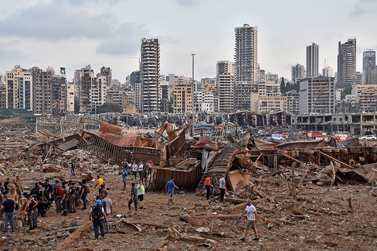 Zniszczony Bejrut po wybuchu