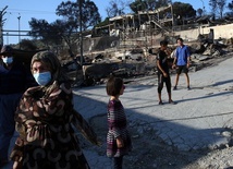 Drugi w ciągu doby pożar w obozie dla uchodźców Moria