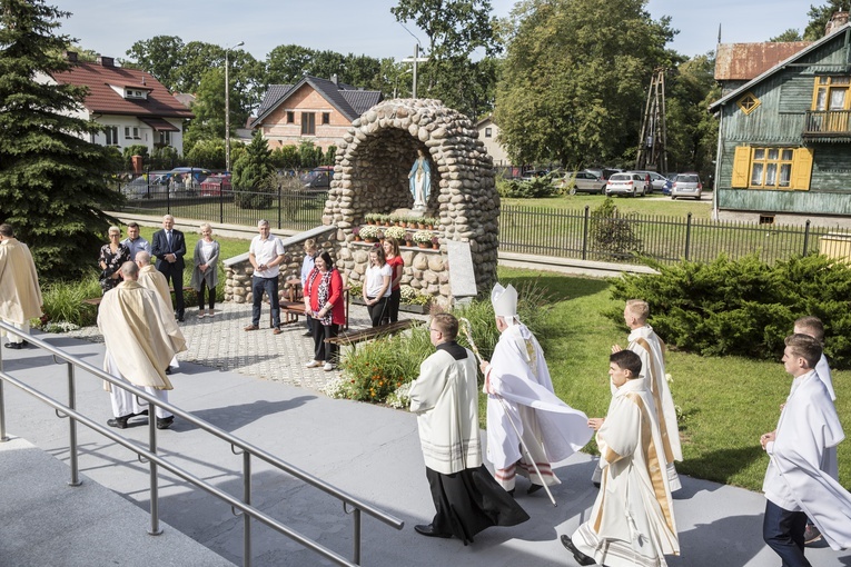 Konsekracja świątyni w Ostrówku
