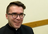 Nowy diecezjalny asystent Katolickiego Stowarzyszenia Młodzieży jest wikariuszem parafii pw. Podwyższenia Krzyża Świętego w Opocznie.