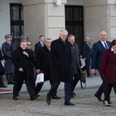 Zmiany w rządzie na przełomie września i października