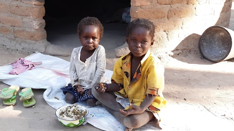Daniel podczas wizyty w Czadzie zobaczył biedę i głód