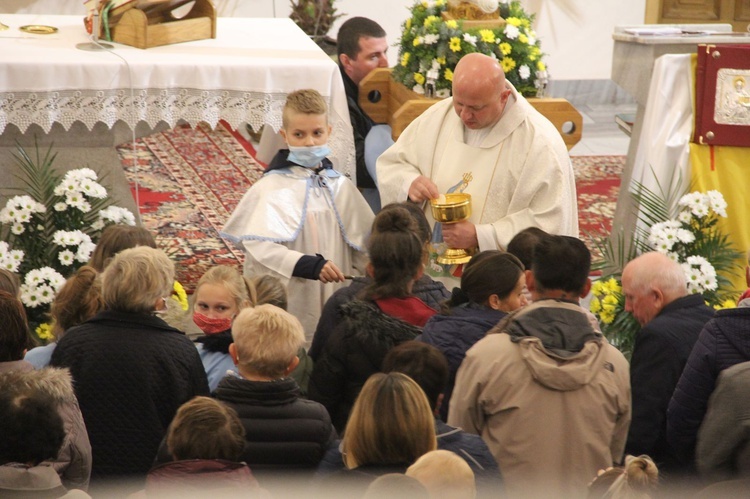 Październikowe nabożeństwo fatimskie w Łąkcie