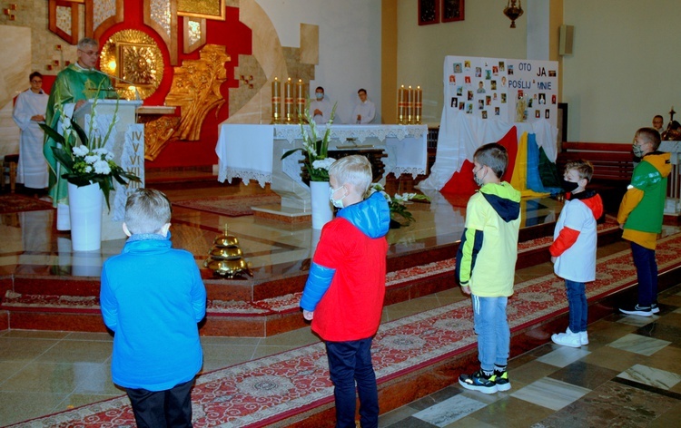 Szymbark. Powiększone szeregi Papieskiego Dzieła Misyjnego Dzieci