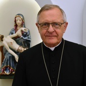 Bp Edward Dajczak apeluje o modlitwę w intencji pojednania