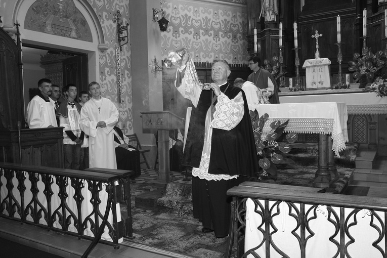 Przez ponad 37 lat ks. kan. Andrzej Fabisiak był proboszczem parafii Sońsk.
