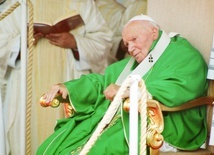Ludzie nauki w obronie św. Jana Pawła II