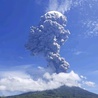 Ewakuacja prawie 3 tys. ludzi z powodu wybuchu wulkanu