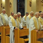Aleja świętych kapłanów