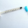 NFZ ogłosił nabór do narodowego programu szczepień przeciwko koronawirusowi