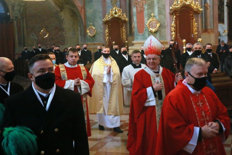 Eucharystia w intencji górników w lubelskiej katedrze.