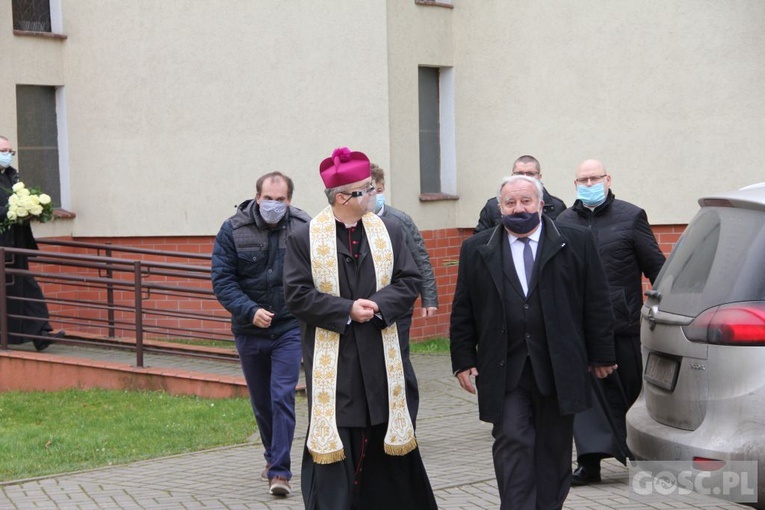 Bp Lityński poświęcił odnowiony budynek WTZ w Gorzowie Wlkp.