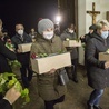 Przejmujący orszak. Pogrzeb nienarodzonych z warszawskich szpitali