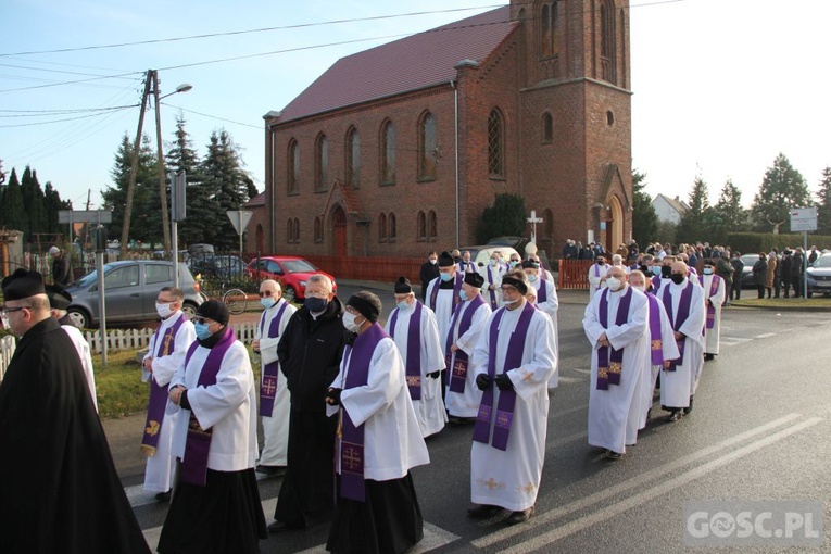 Pogrzeb ks. Wojciecha Miłka