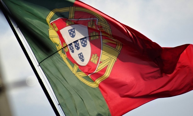 Portugalia: W Noc Sylwestrową będzie obowiązywała godzina policyjna