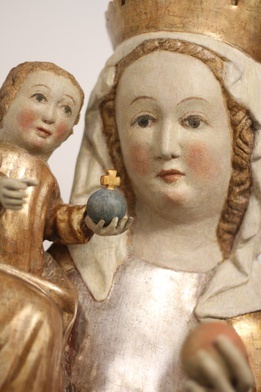 Figura Matki Bożej Sierpeckiej jest najstarszą w diecezji rzeźbą wotywną, uznaną za cudowną.