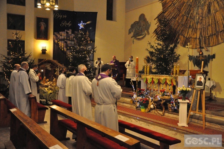 Msza św. żałobna w intencji Eleonory Sikory OV