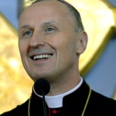 Biskup Marek Solarczyk