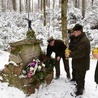 Pomnik na terenie Nadleśnictwa Daleszyce. Lesnicy pamiętają o uczestnikach powstania styczniowego.  