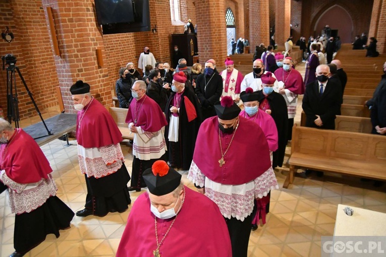 ​Ostatnie pożegnanie biskupów Adama Dyczkowskiego i Antoniego Stankiewicza