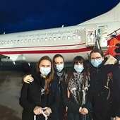 ▲	Z Olsztyna wyruszyły cztery osoby (od lewej): Barbara Dolińska, Edyta Suwor, Paulina Różycka i Emilia Tarabasz.