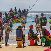 Uchodźcy z opanowanej przez dżihadystów prowincji Cabo Delgado.