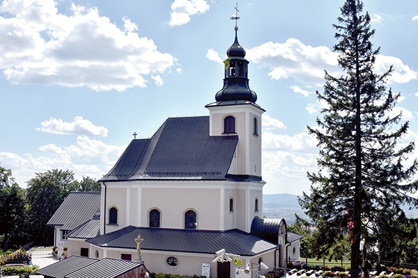▲	Świątynia „Maria Śnieżna” jest jednym z najwyżej położonych kościołów w okolicy.