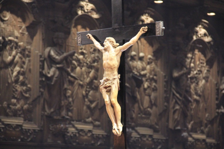 Środa Popielcowa we wrocławskiej katedrze