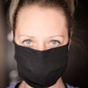 Dworczyk: Nastąpią zmiany w sprawie noszenia przyłbic i zakrywania twarzy szalikiem czy arafatką