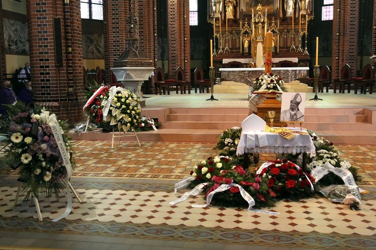 Pogrzeb śp. biskupa Gerarda Kusza - przemówienia