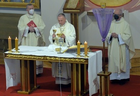 Mszy św. w seminaryjnej kaplicy przewodniczył ordynariusz radomski.