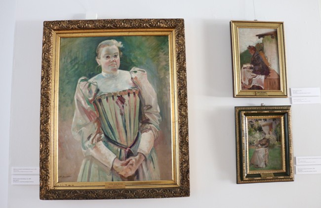 Portret Bronisławy Malczewskiej autorstwa jej brata znajduje się w radomskim muzeum.
