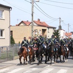 Wielkanocna procesja konna w Ostropie