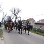 Wielkanocna procesja konna w Ostropie